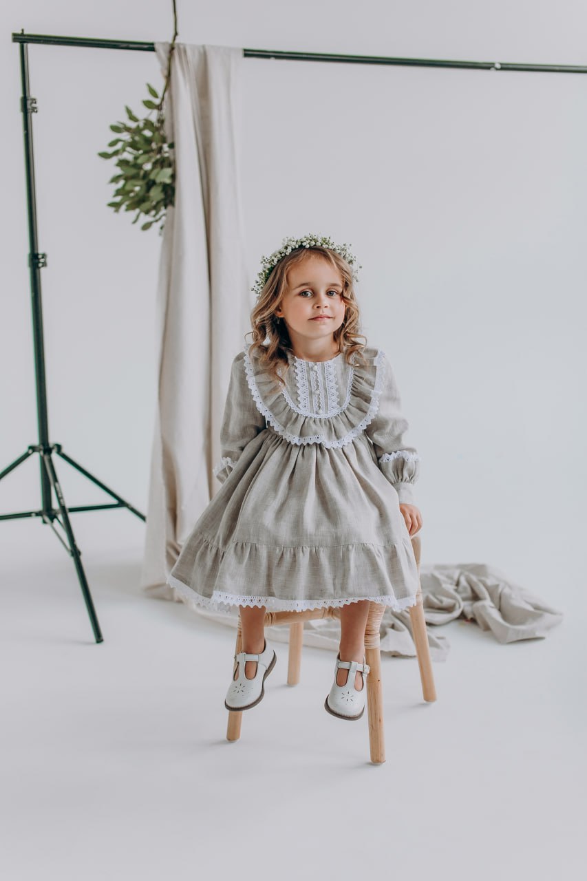 Beige Vintage Linen Dress with Lace Details for a Little Girl