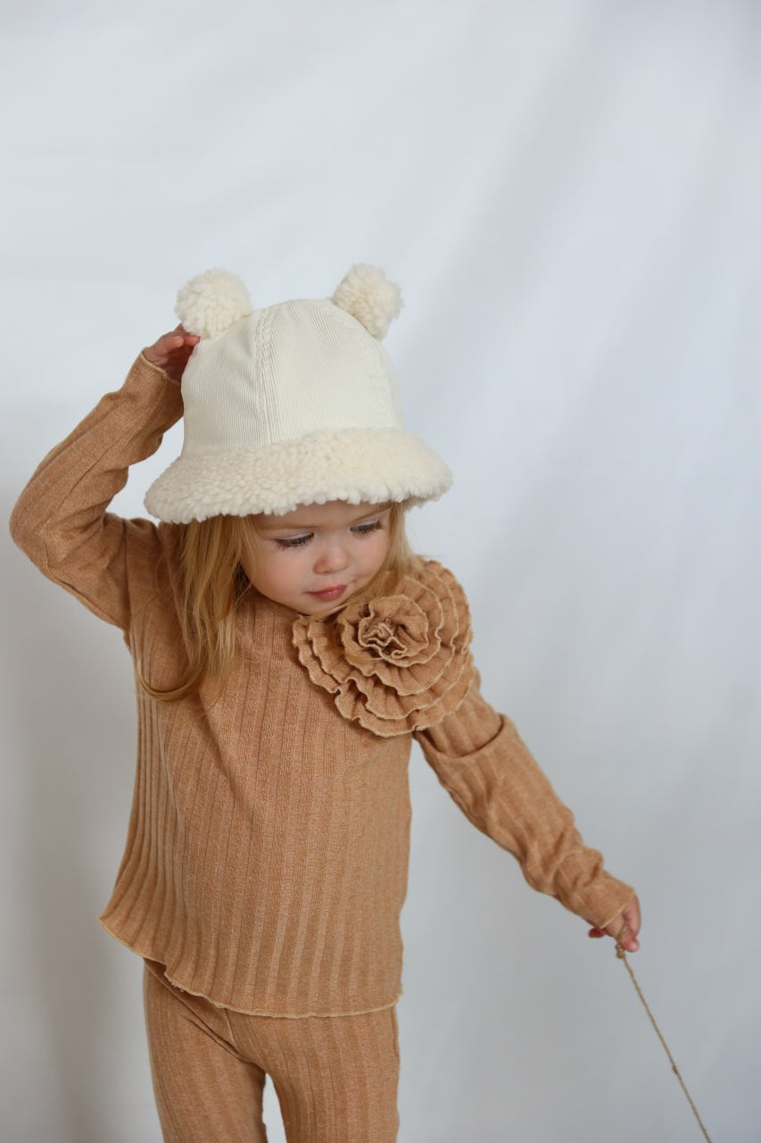 Cute as a Button Heather Hat - DemboHouse