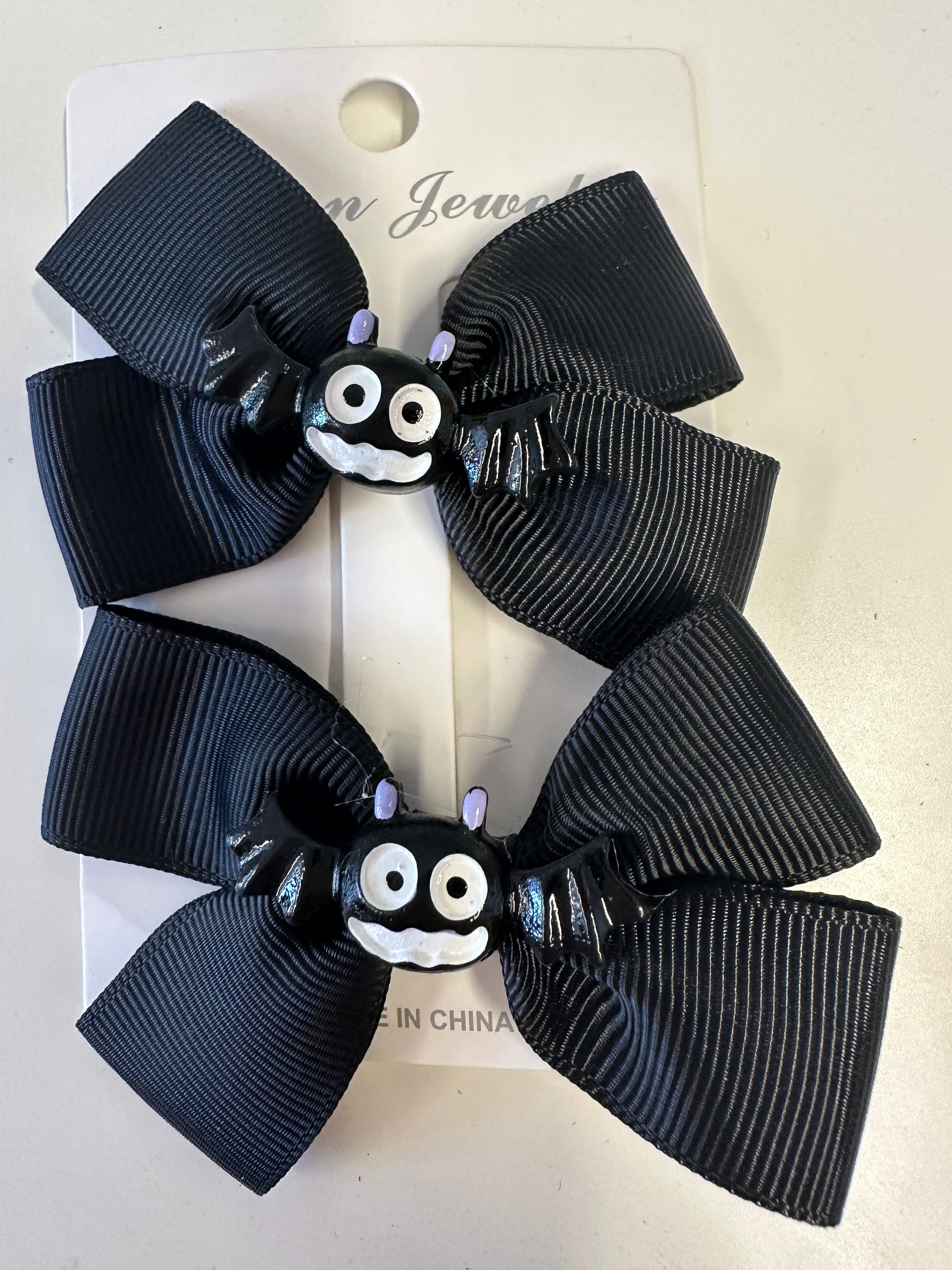 Halloween bows, barrettes, and clips for children, adults, toddlers