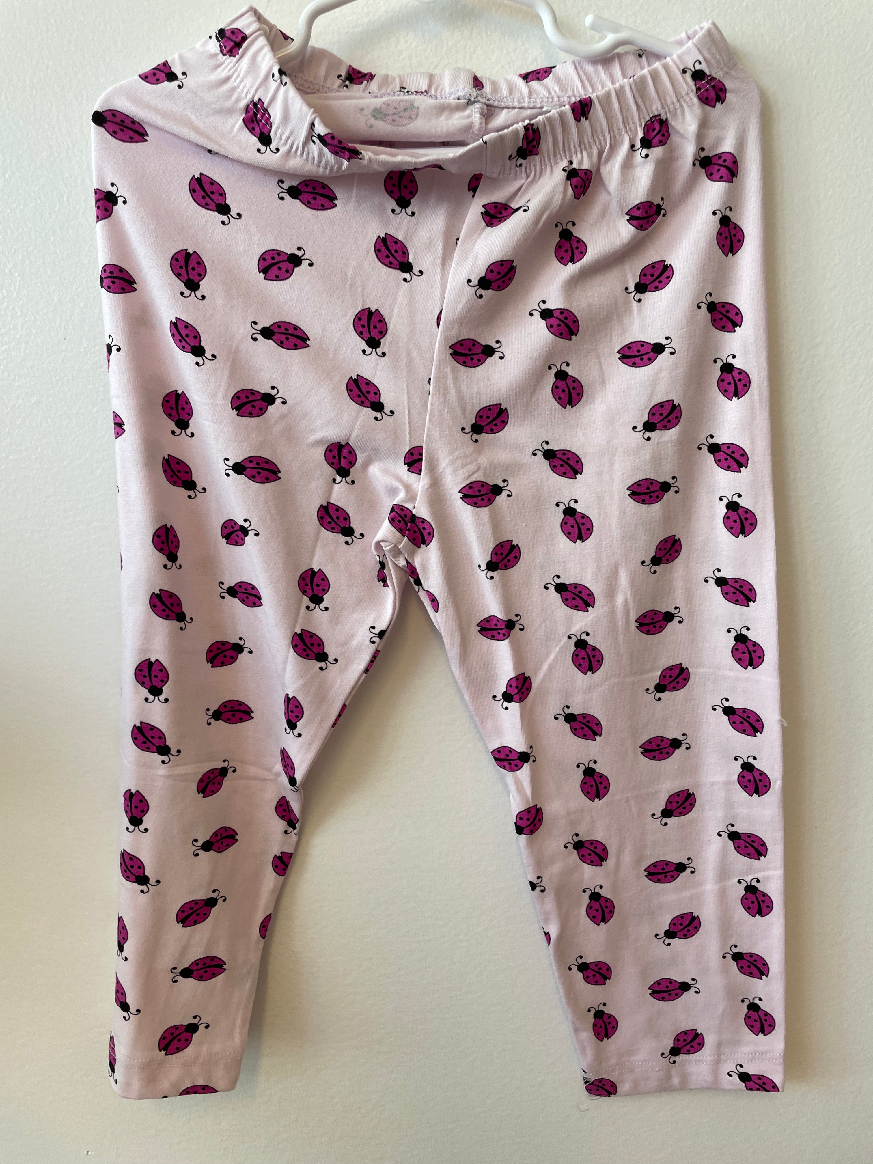 Comfy 100% Cotton Lounge Set with Ladybug Cat Graphic